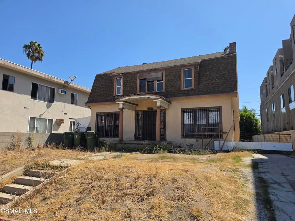 650 N Normandie Avenue, Los Angeles CA 90004