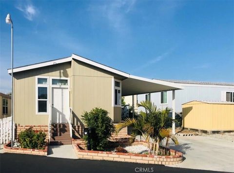 Photo of 1560 S Otterbein Avenue #100, Rowland Heights, CA 91748 (MLS # TR26102954)