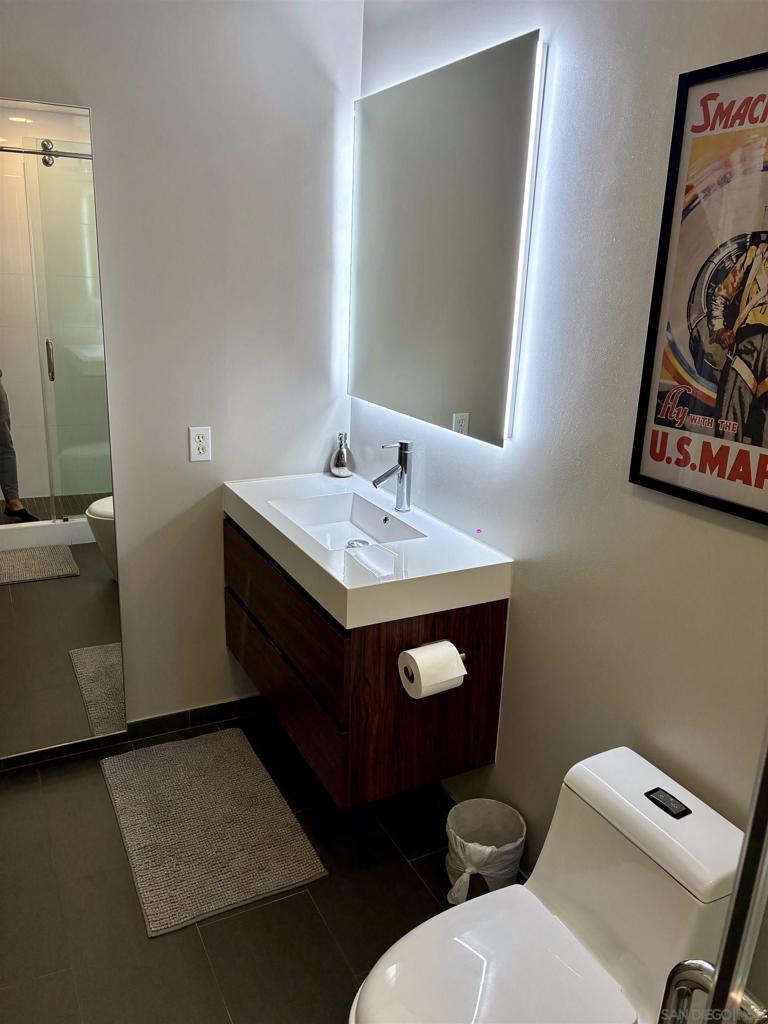 Downtown - Residential Lease