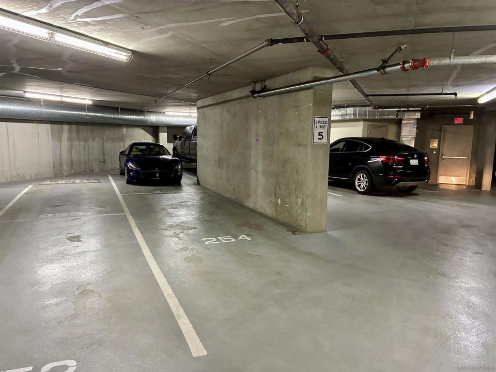 Downtown - Residential Lease