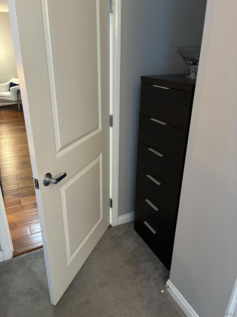 Downtown - Residential Lease