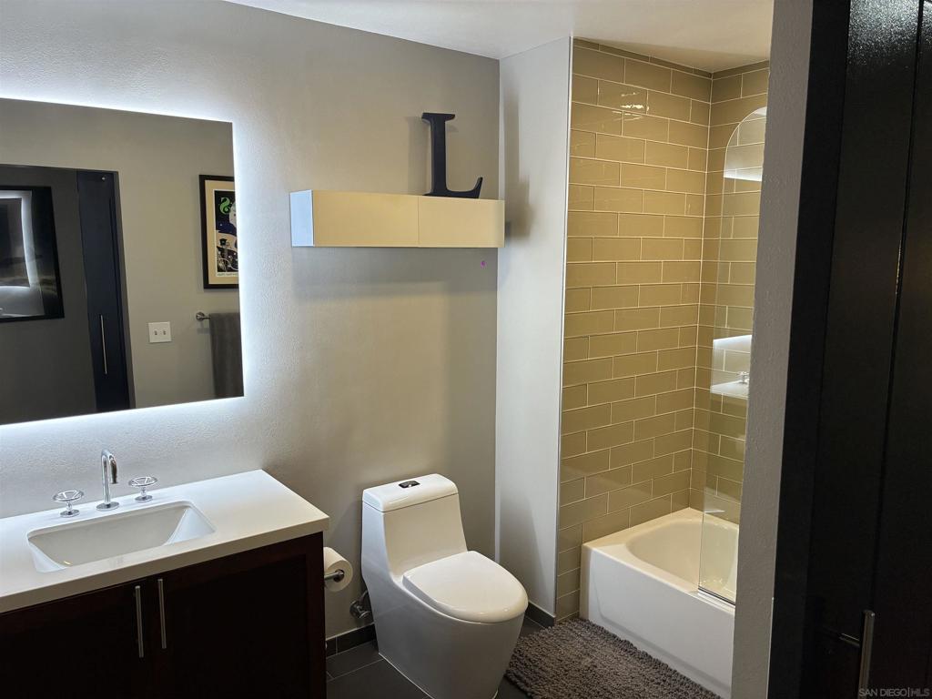 Downtown - Residential Lease