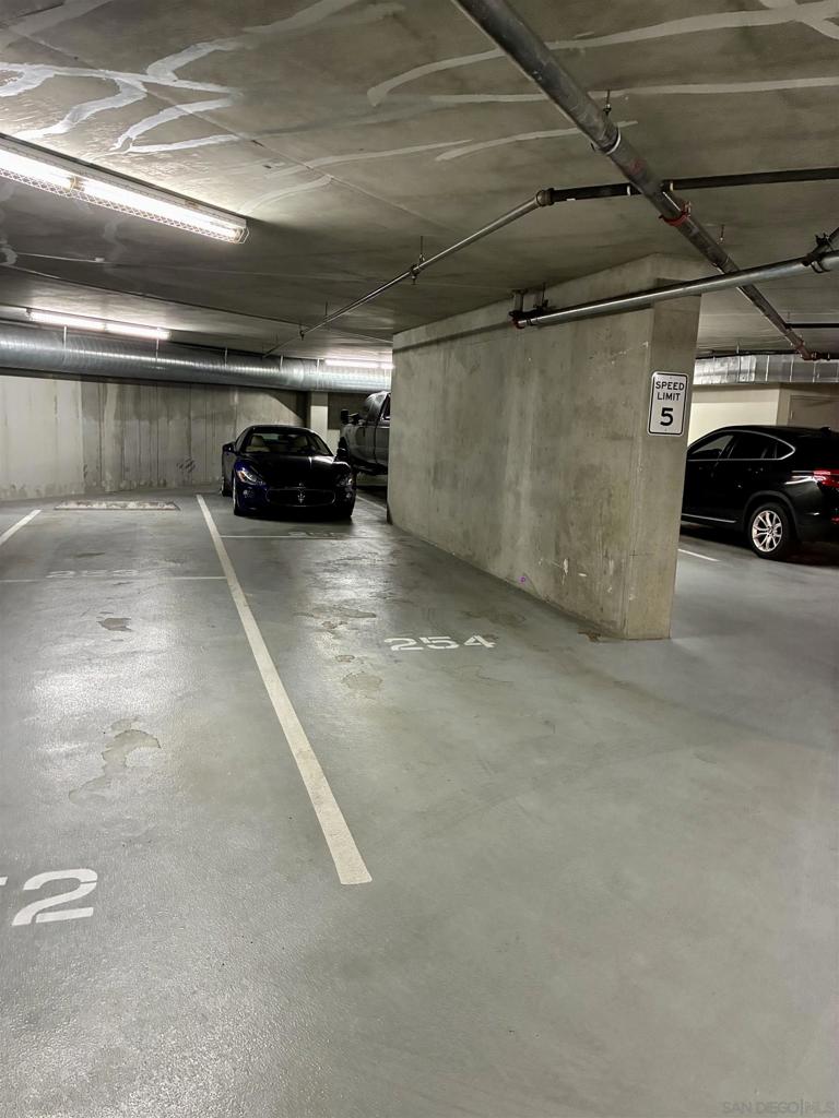 Downtown - Residential Lease