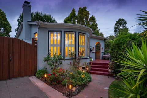 Photo of 1132 Palm Drive, Burlingame, CA 94010 (MLS # ML82046105)