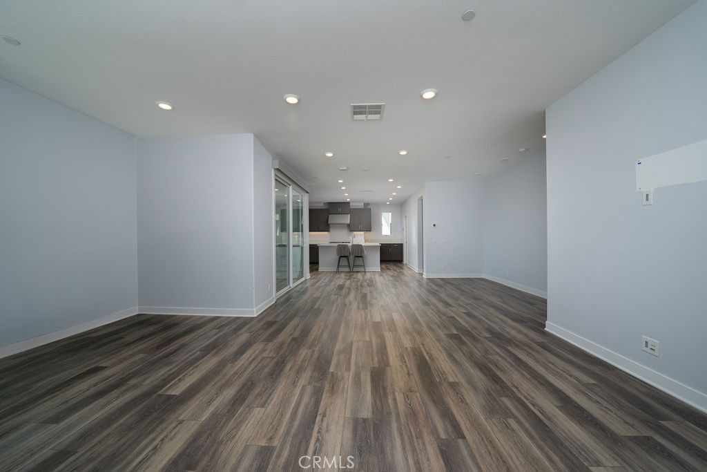 (OTHR)/Levity at Tustin Legacy - Residential Lease