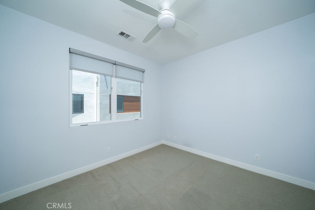 (OTHR)/Levity at Tustin Legacy - Residential Lease
