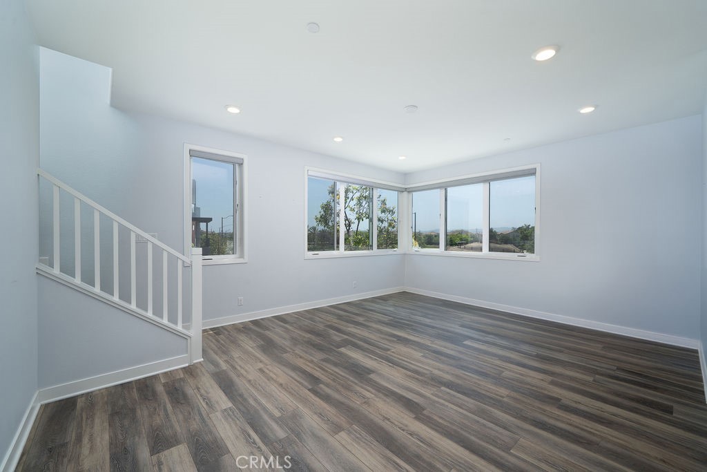 (OTHR)/Levity at Tustin Legacy - Residential Lease