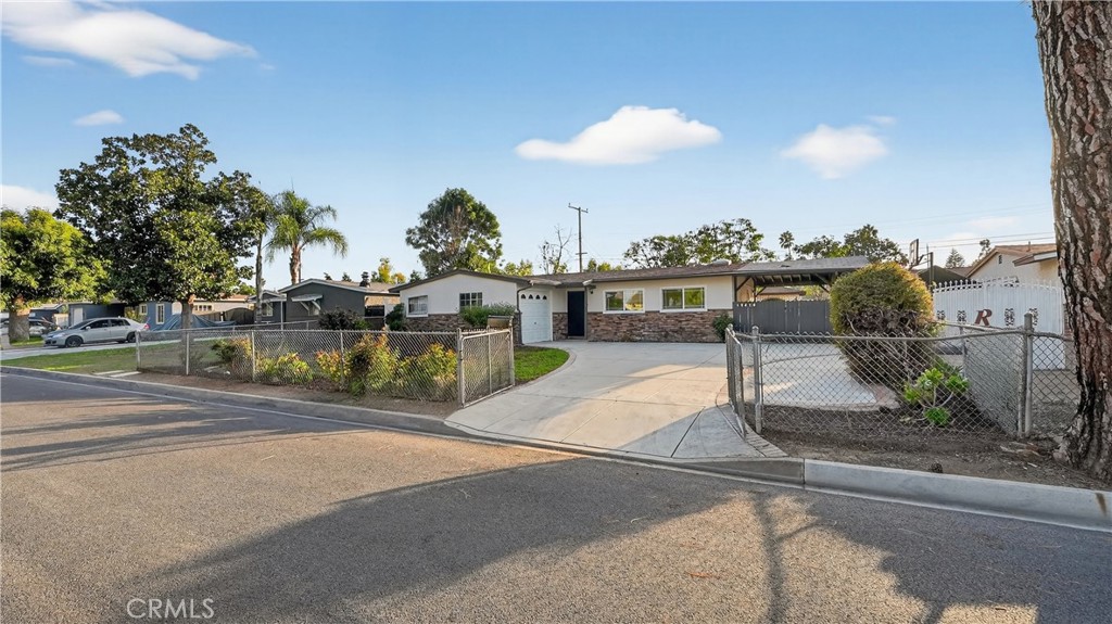 15416 Giordano Street