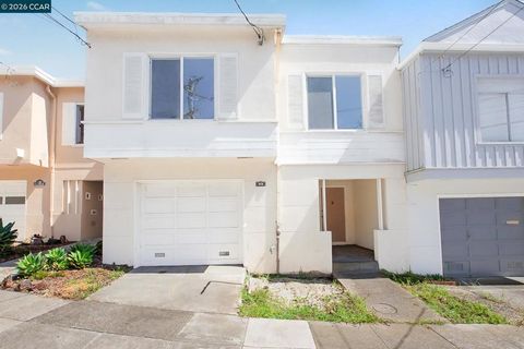 Photo of 489 Bella Vista Way Way, San Francisco, CA 94127 (MLS # 41130027)