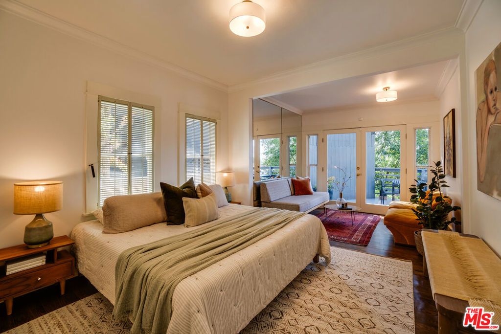 listing image 130723001400427554605