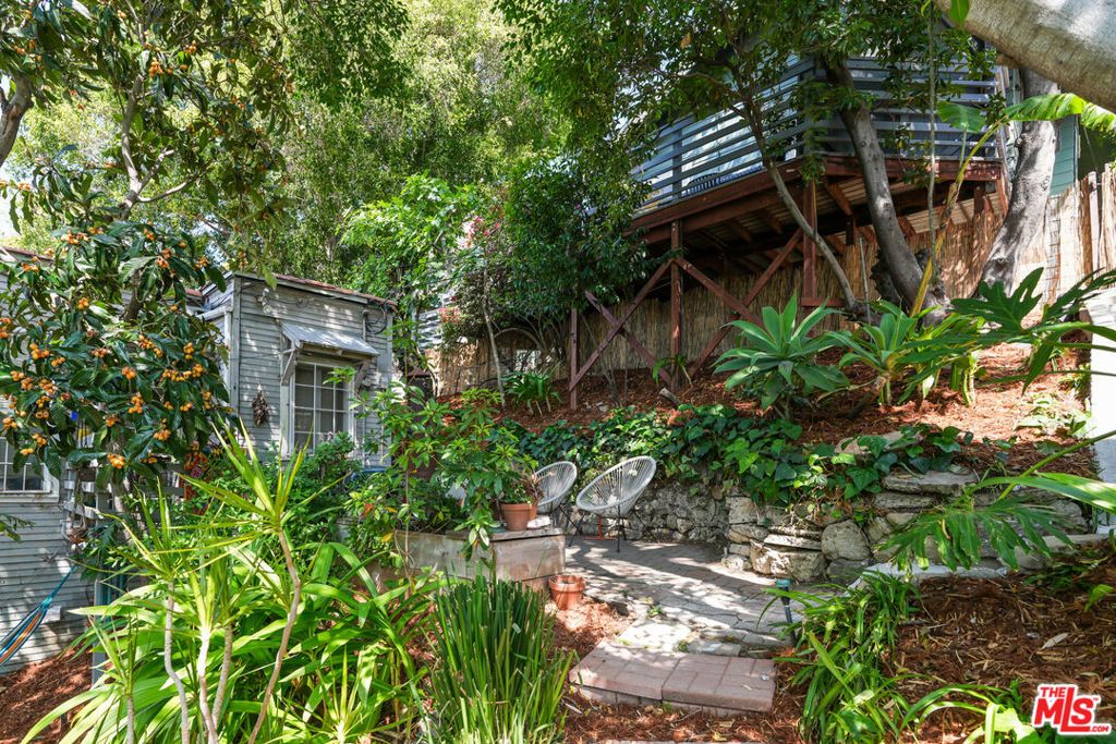 listing image 130724226323768414246