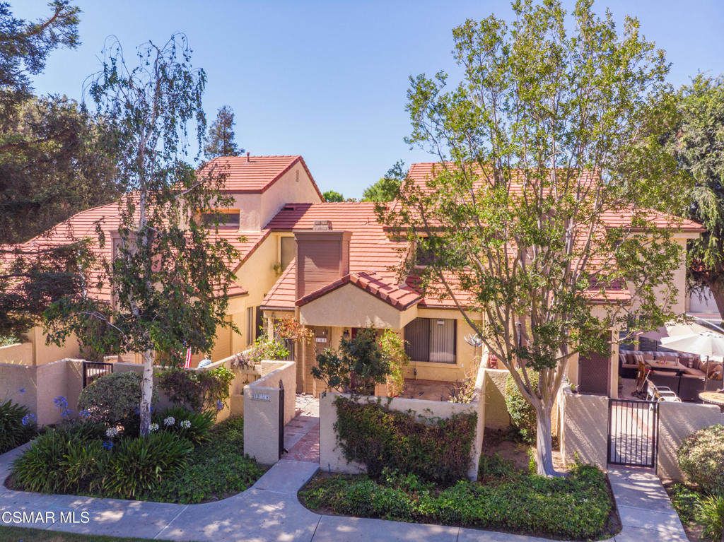 2258 Birchglen Street 140