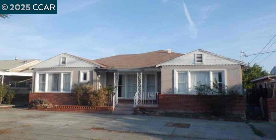 Spacious Home, Big Potential – Your Next Chapter Starts Here! Discover a rare gem with room to grow! This spacious 3-bedroom, 2-bath home sits on a generously sized lot, offering endless possibilities… from play areas for children and pets, lush gardens, hosting gatherings or future expansions. Inside, every room welcomes you with abundant space and natural light, including a large family room with stone fireplace, and a laundry room that adds everyday convenience. The expansive driveway easily fits multiple vehicles—perfect for families, guests, or even your weekend toys. Just minutes from shopping, schools, parks, and public transit, this home keeps you connected to everything that matters. Listed well below market value for a quick sale, this property is ideal for buyers with vision. With a little TLC, you can transform this solid home into something truly special. This is your chance to invest in space, location, and potential—all in one unbeatable package. Don’t miss this fantastic opportunity!