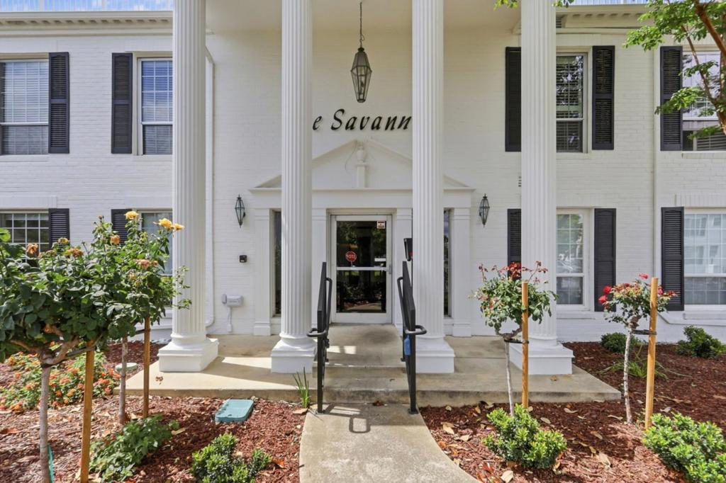 1945 Mount Vernon Court 4
