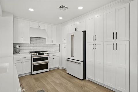 Tiny photo for 31397 Mesa Drive, Redlands, CA 92373 (MLS # IG26047786)