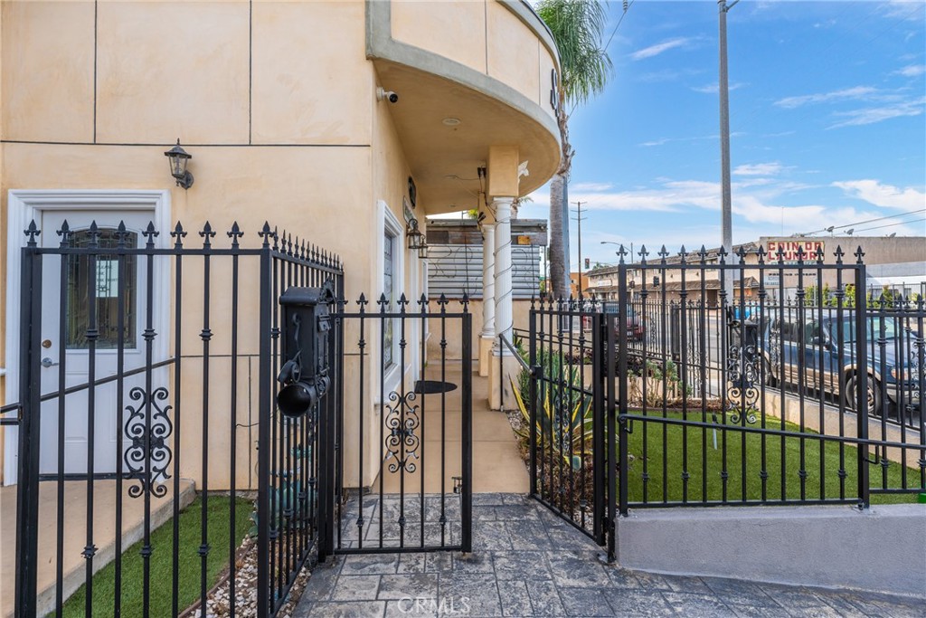 13426 Inglewood