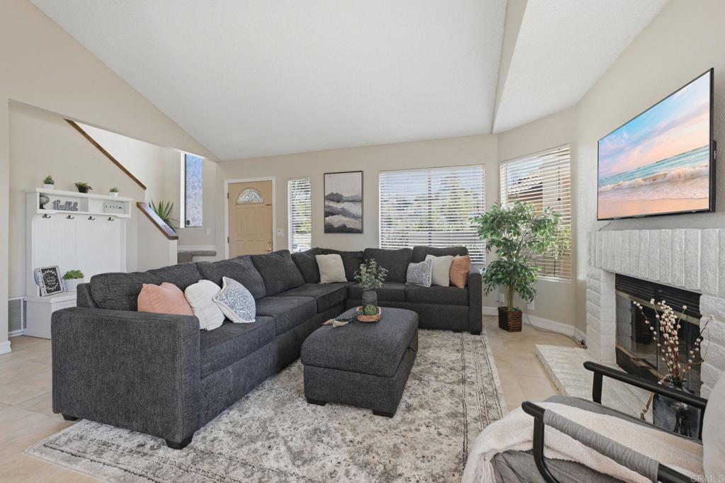 1851 Normandy Glen