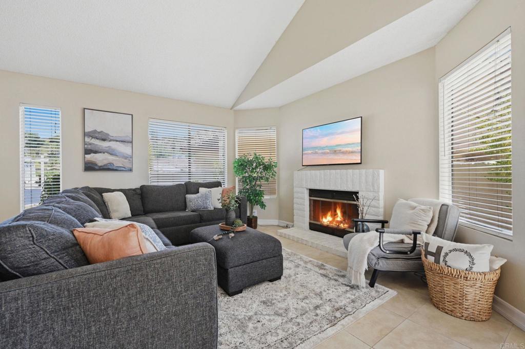 1851 Normandy Glen GLN