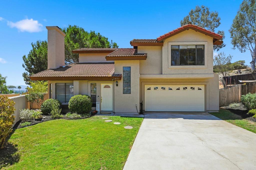 1851 Normandy Glen GLN, Escondido CA 92027