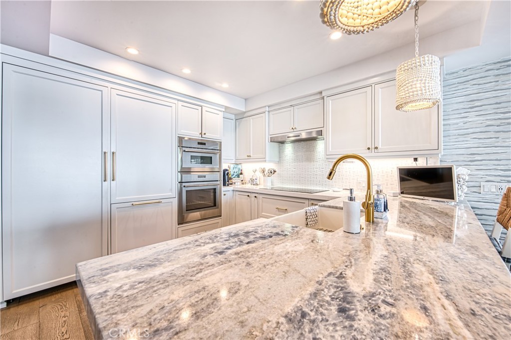 3121 W Coast Hwy 7AB