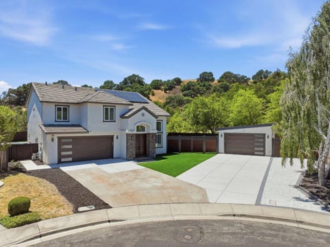 Photo of 26 Connick Court, San Ramon, CA 94583 (MLS # ML82055209)