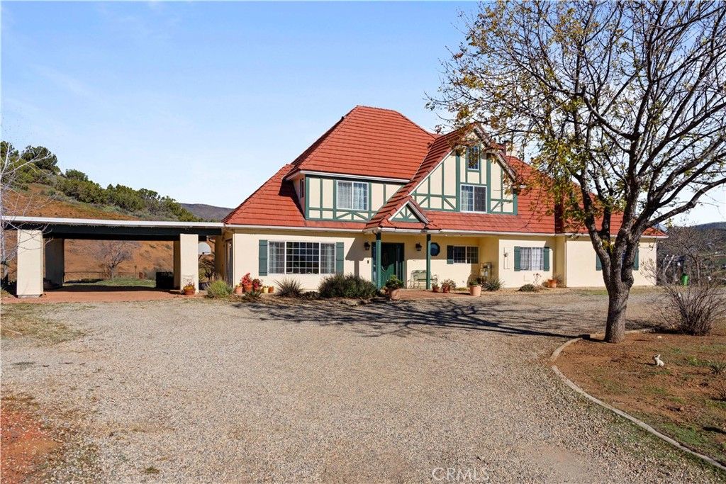 Photo of 5419 Clanfield St, Acton, CA 93510 (MLS # SR26003227)