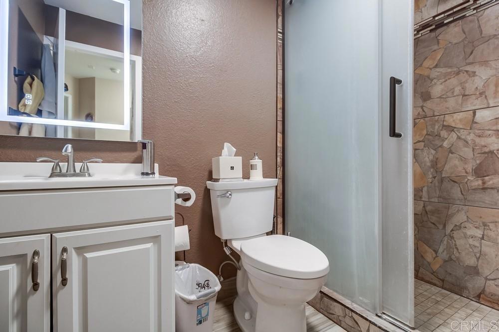 12616 Lakeshore Drive 1