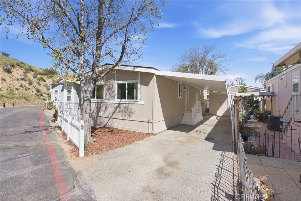 30000 Hasley Canyon 16