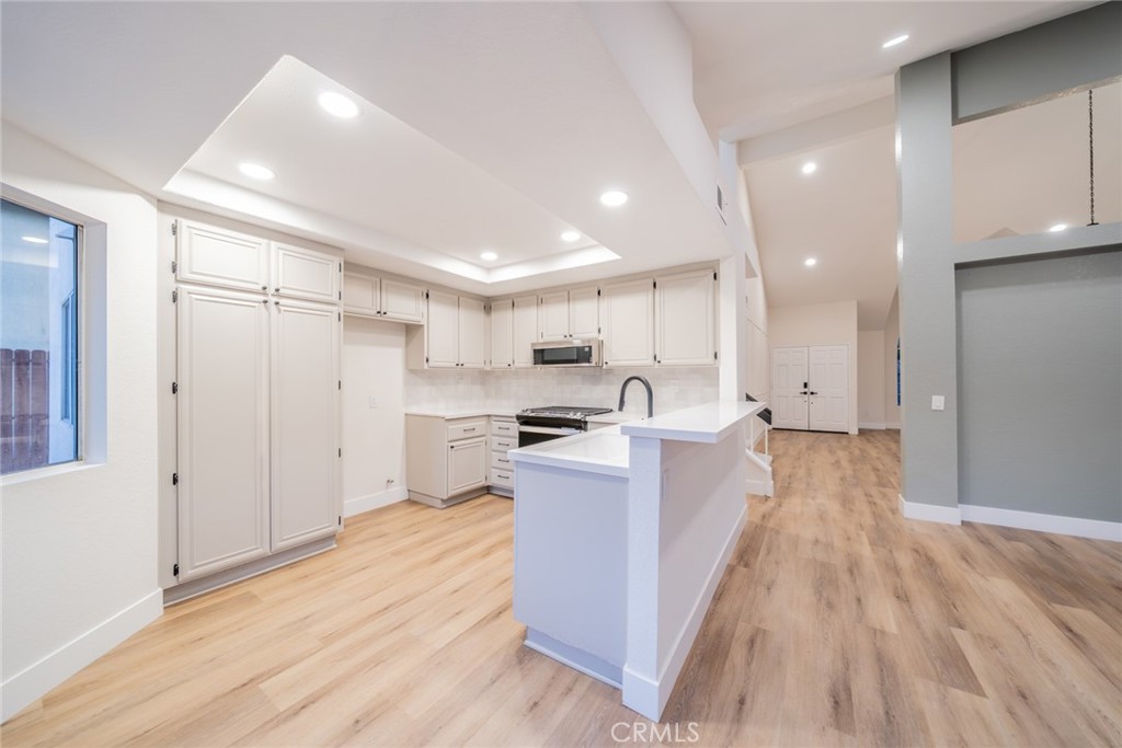 Coronita - Residential