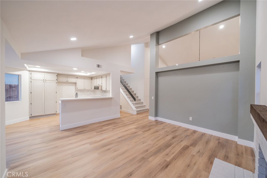 Coronita - Residential