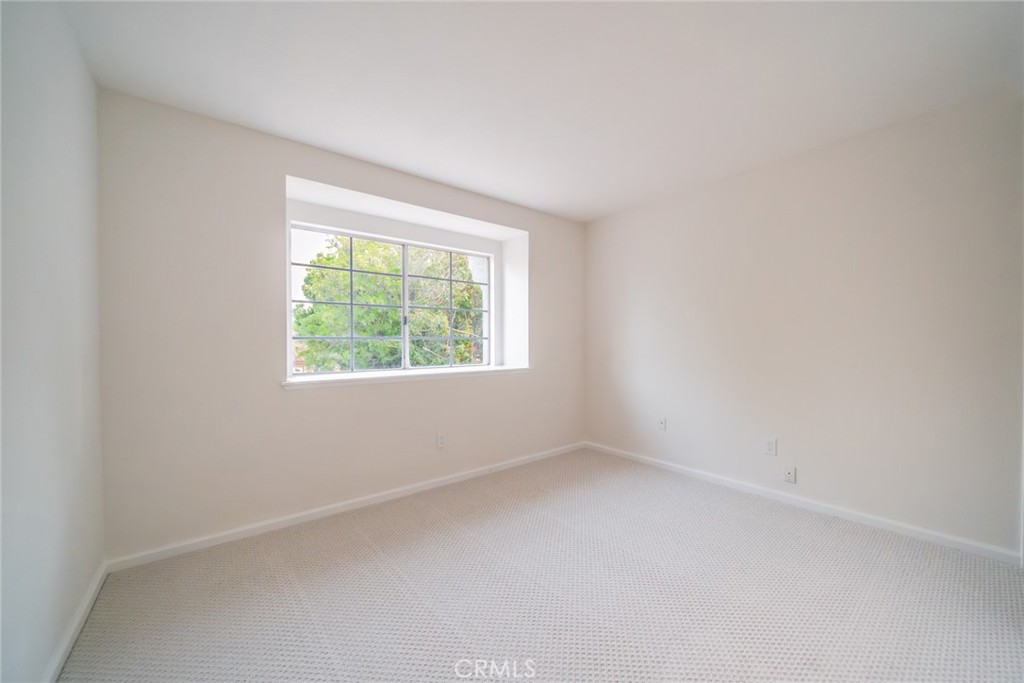 Coronita - Residential