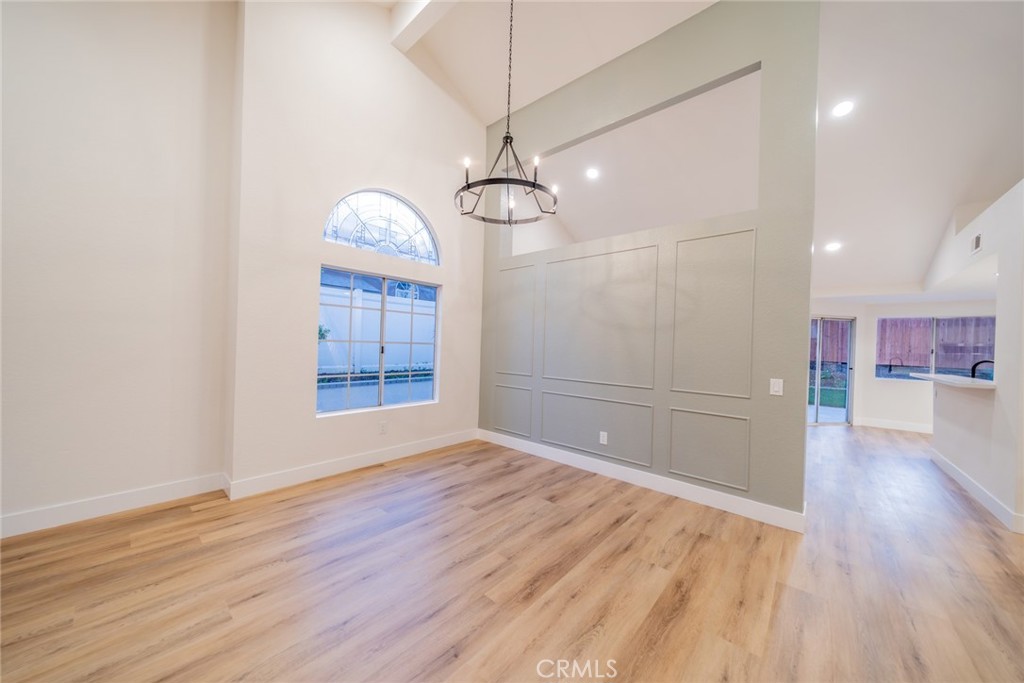 Coronita - Residential