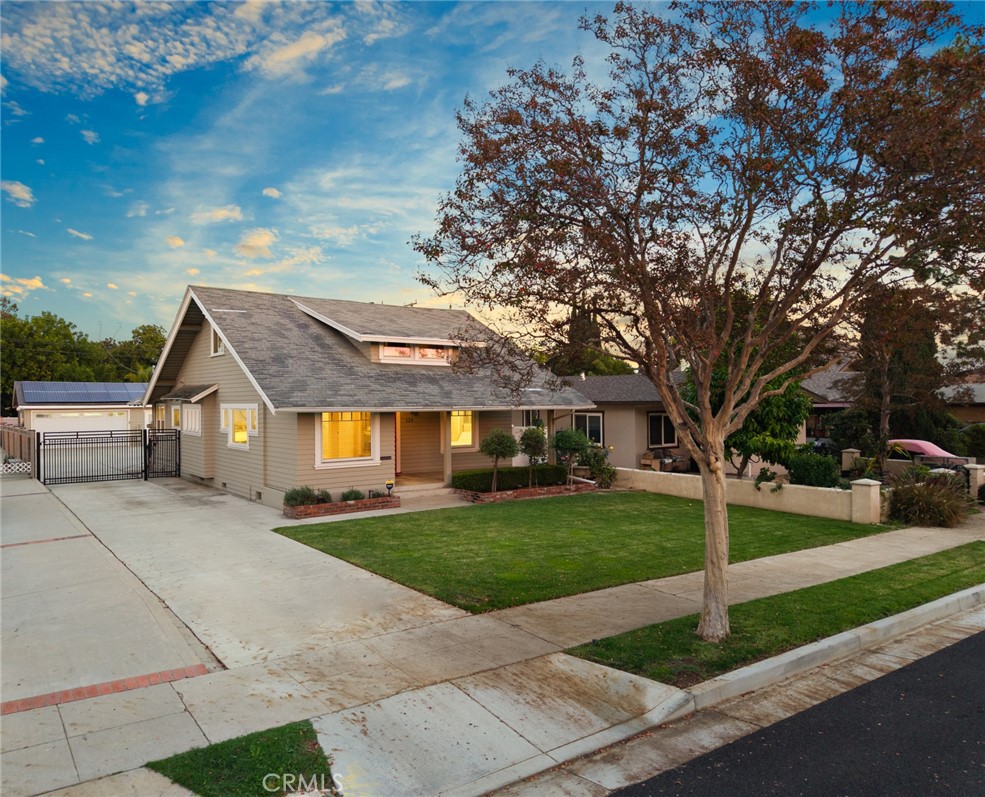 124 N Valencia Street