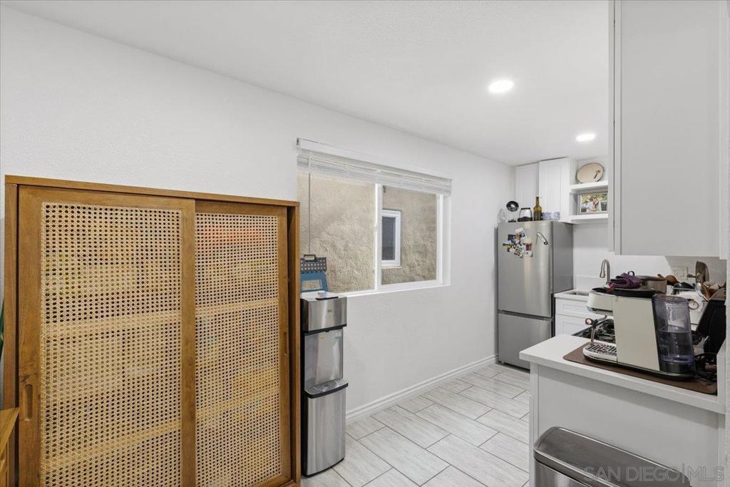 Pacific Beach - Residential Income