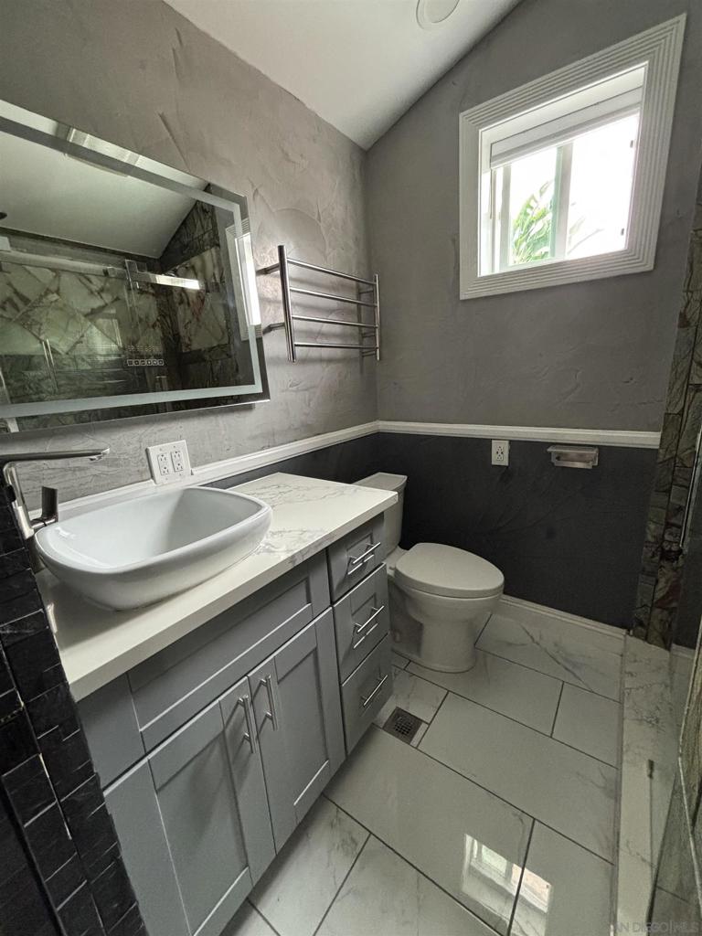 Pacific Beach - Residential Income