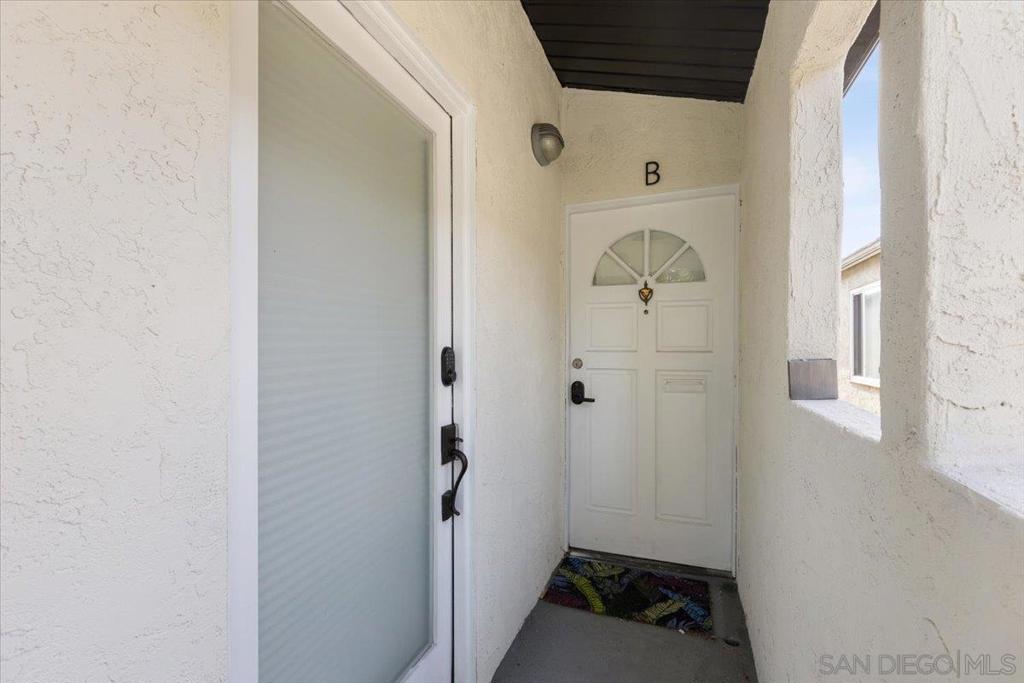 Pacific Beach - Residential Income