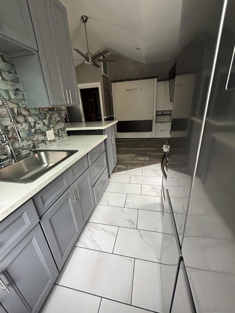 Pacific Beach - Residential Income