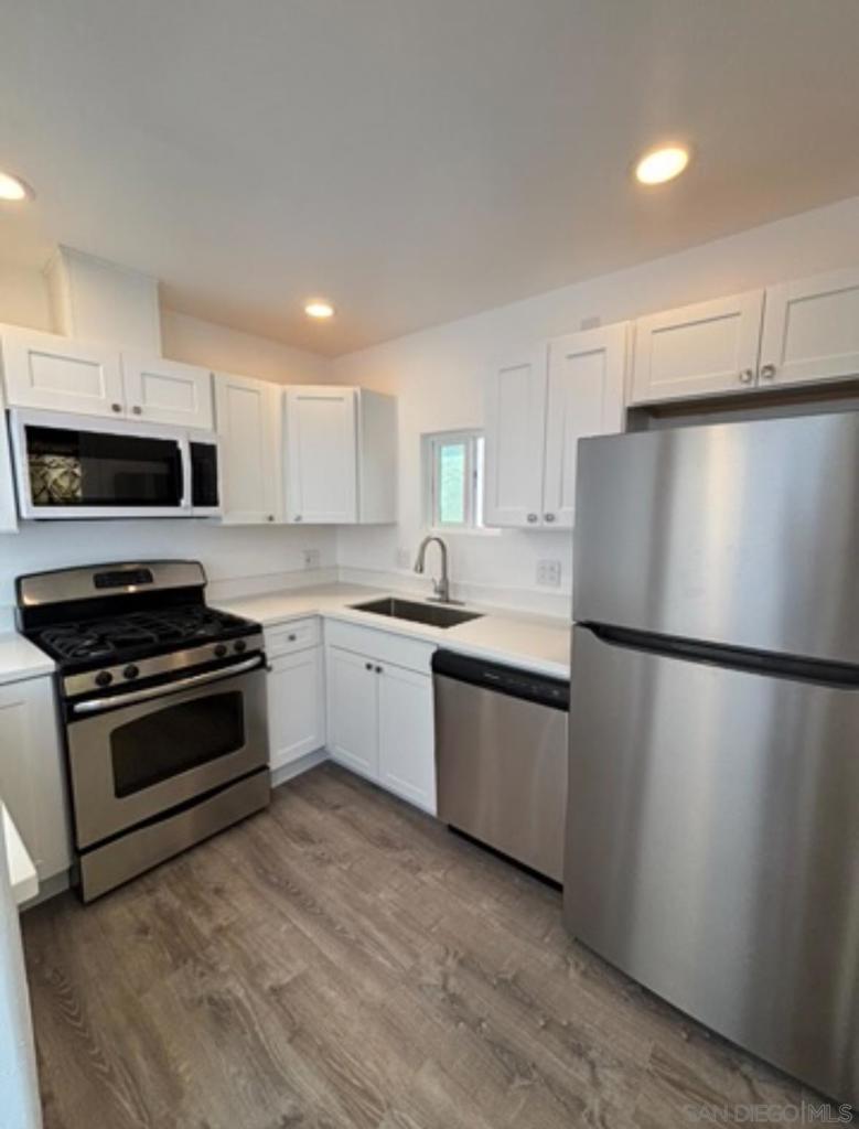 Pacific Beach - Residential Income