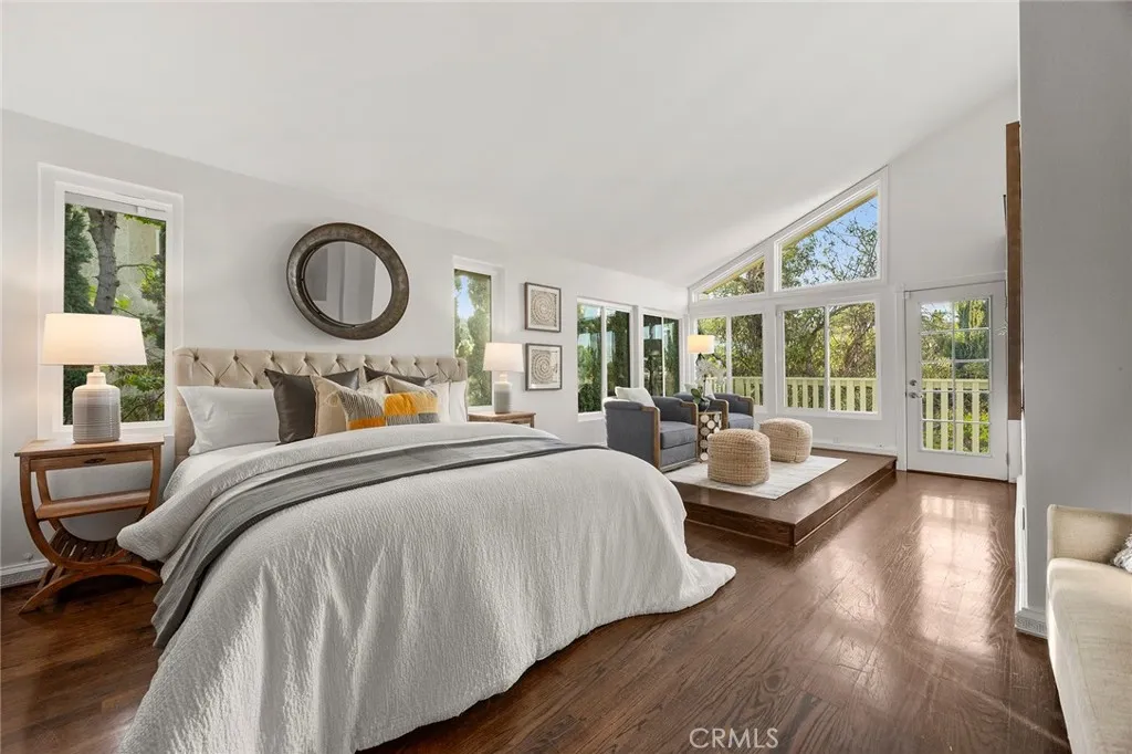 Anaheim Hills, California 92807, United States, 4 Bedrooms Bedrooms, ,4 BathroomsBathrooms,Residential,Active,244360