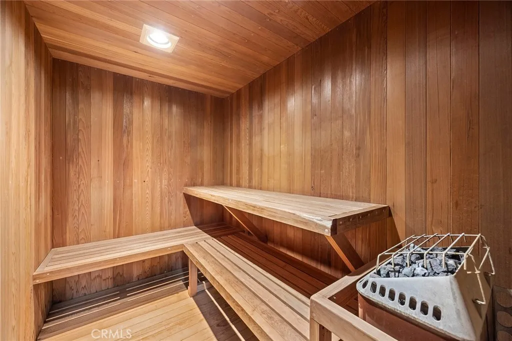 Anaheim Hills, California 92807, United States, 4 Bedrooms Bedrooms, ,4 BathroomsBathrooms,Residential,Active,244360