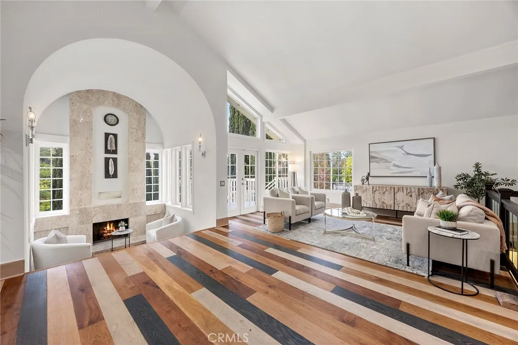 Anaheim Hills, California 92807, United States, 4 Bedrooms Bedrooms, ,4 BathroomsBathrooms,Residential,Active,244360