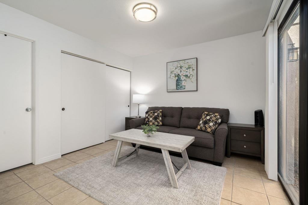 Sunrise C.C. - Residential