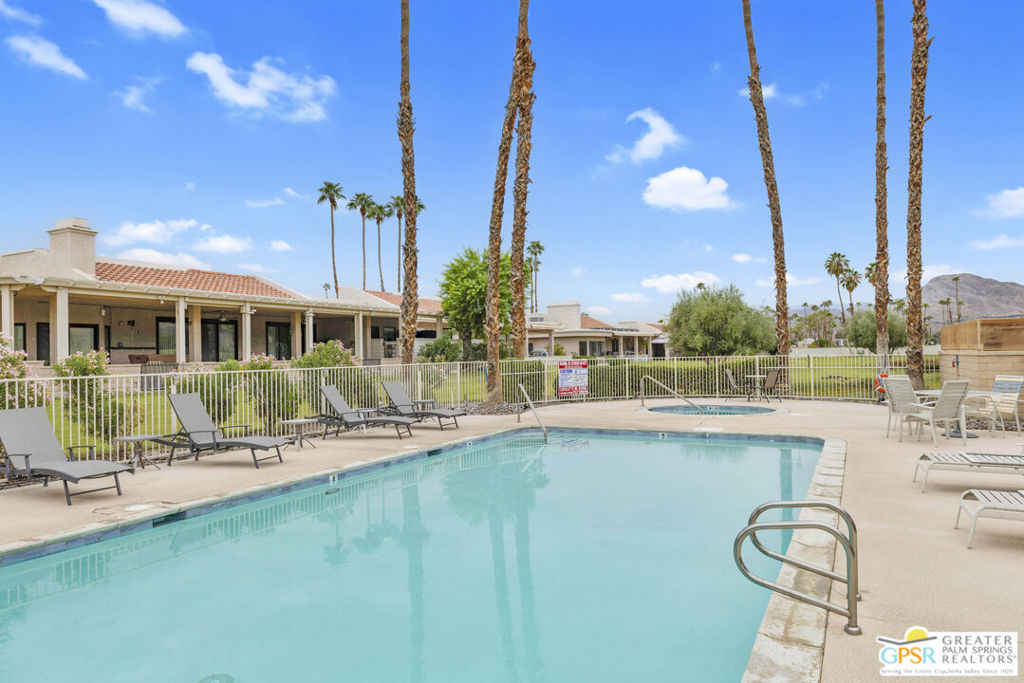 Cathedral Canyon Country Club - Residential