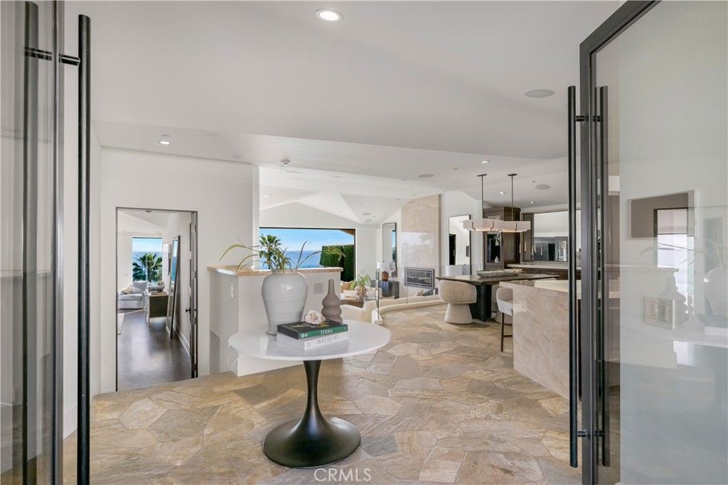 Photo of 26 S La Senda Dr, Laguna Beach, CA 92651 (MLS # OC26036107)