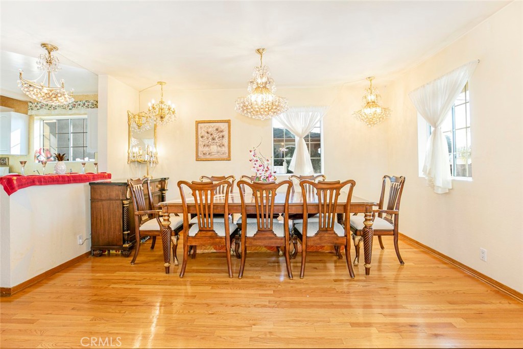 11020 Scoville Avenue