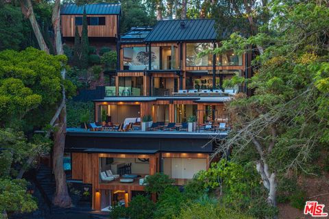 1509 Amalfi Drive Pacific Palisades CA 90272