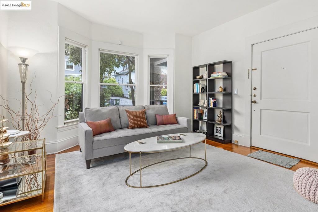 ELMWOOD - Residential