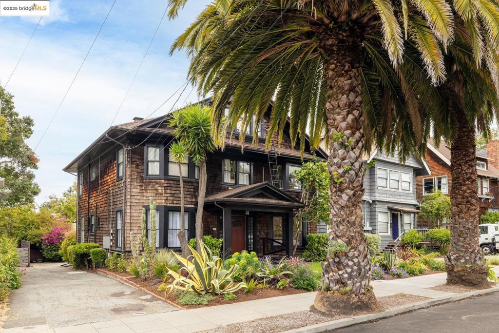 ELMWOOD - Residential