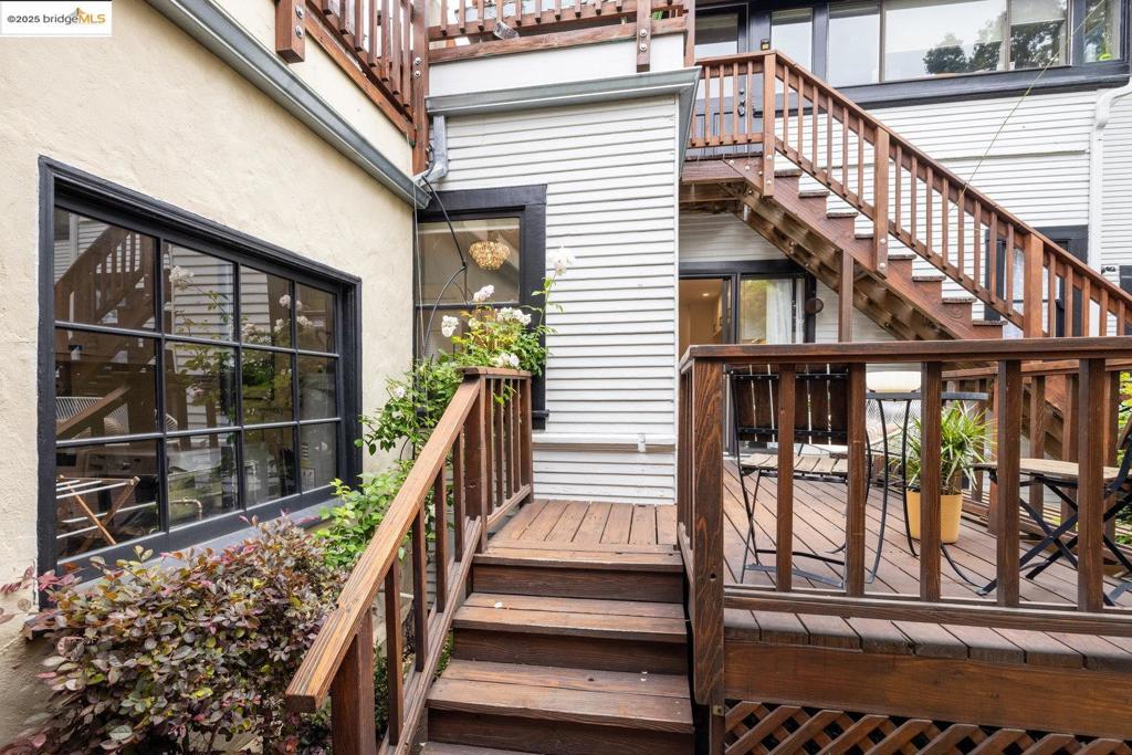 ELMWOOD - Residential