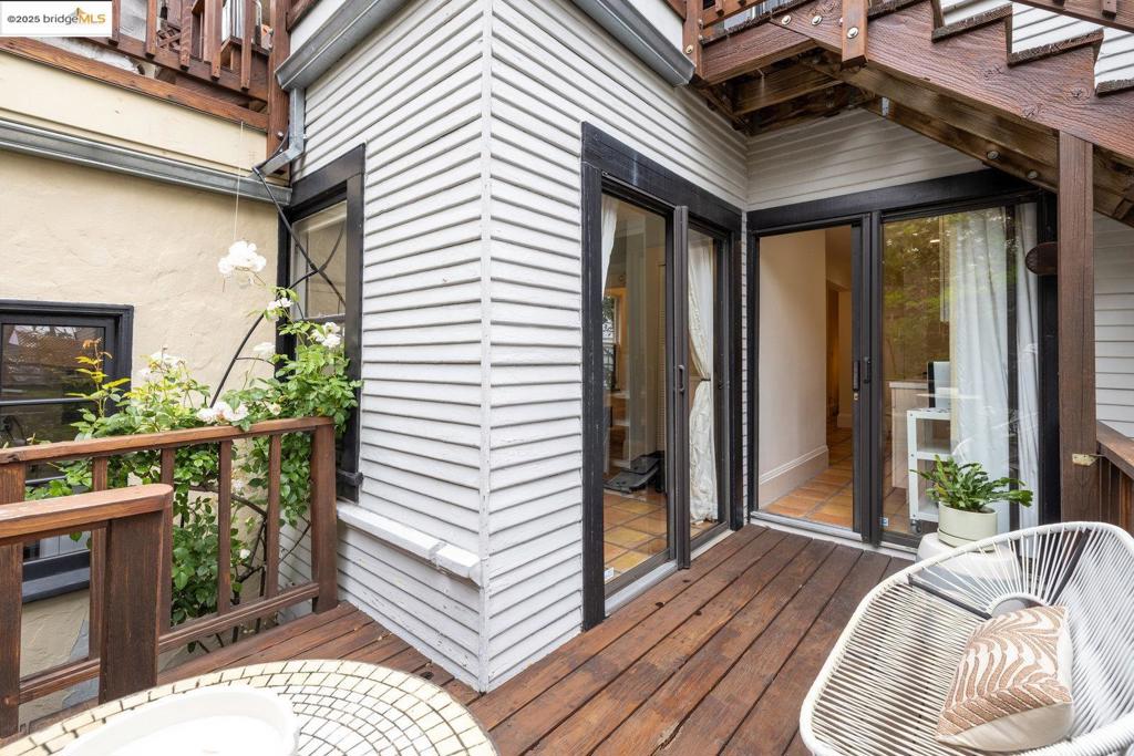 ELMWOOD - Residential